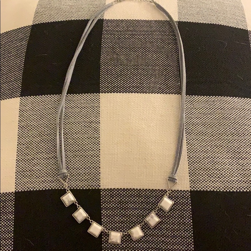 Loft Necklace